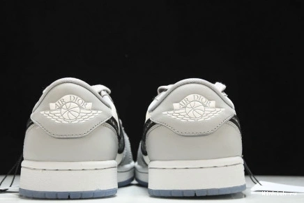 LOW X JORDAN AIR DR 1 1120